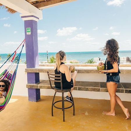 The Mermaid Hostel Beach (Adults Only) Cancun Ngoại thất bức ảnh