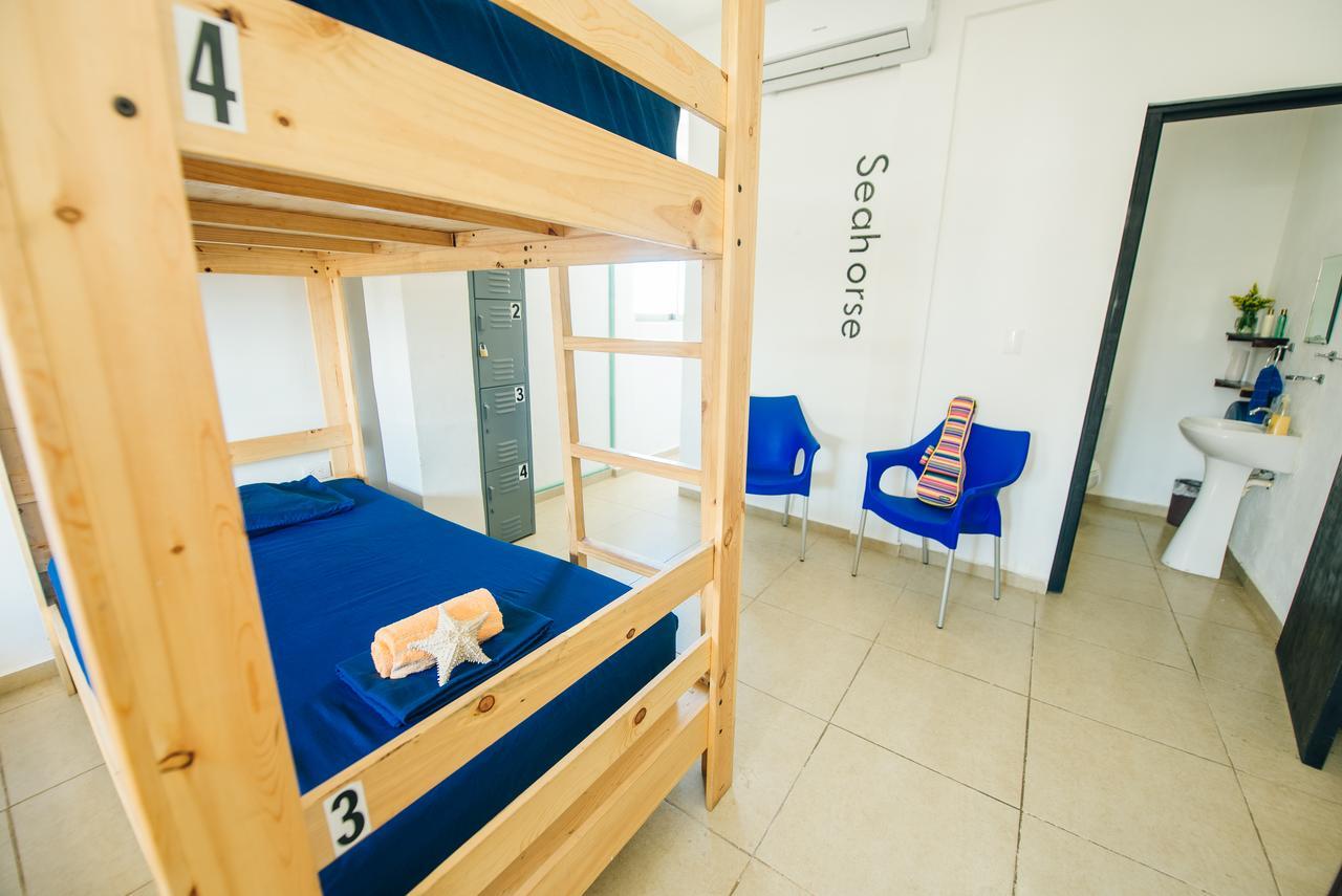The Mermaid Hostel Beach (Adults Only) Cancun Ngoại thất bức ảnh