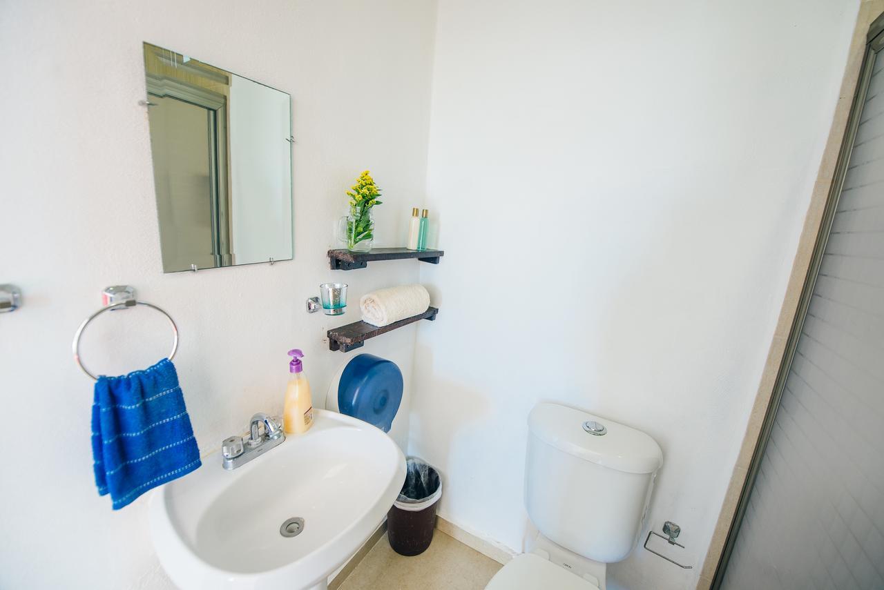 The Mermaid Hostel Beach (Adults Only) Cancun Ngoại thất bức ảnh